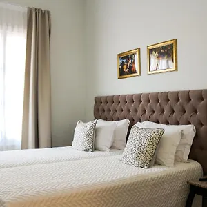 9 Muses Hotel